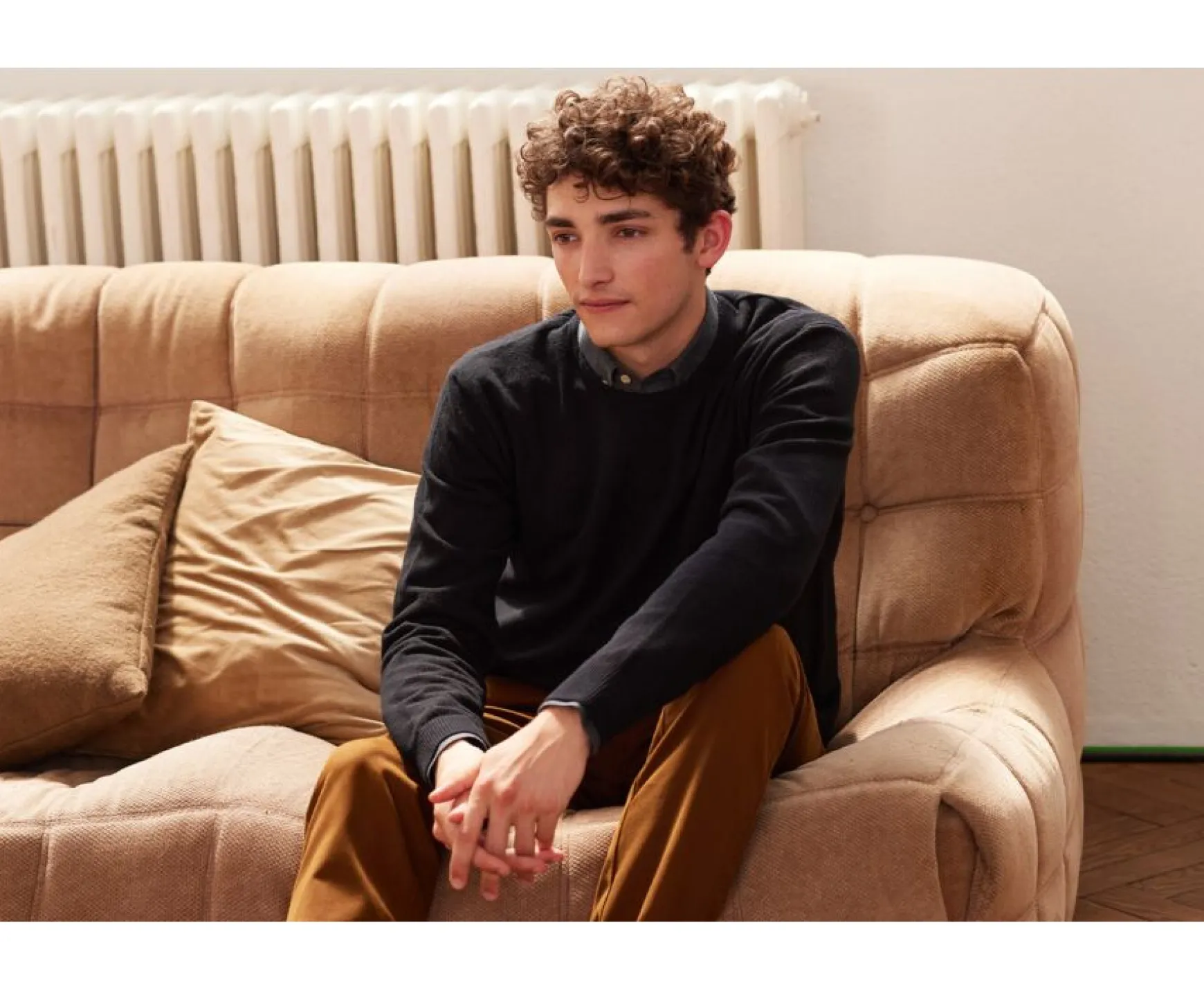 Bexley | Black Round-Neck Wool Jumper - Conan | Blackblack With Black Waistband