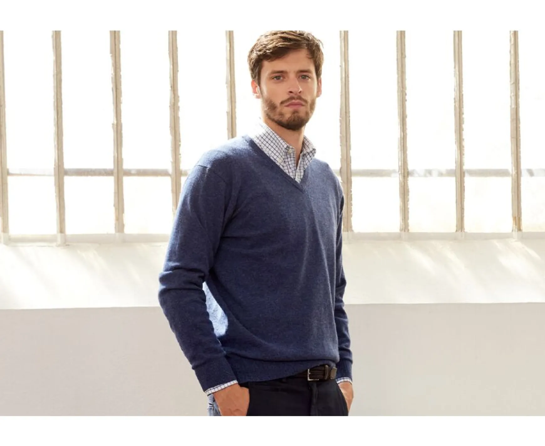 Bexley | V-Neck Wool Jumper Elian Dark Blue Melange