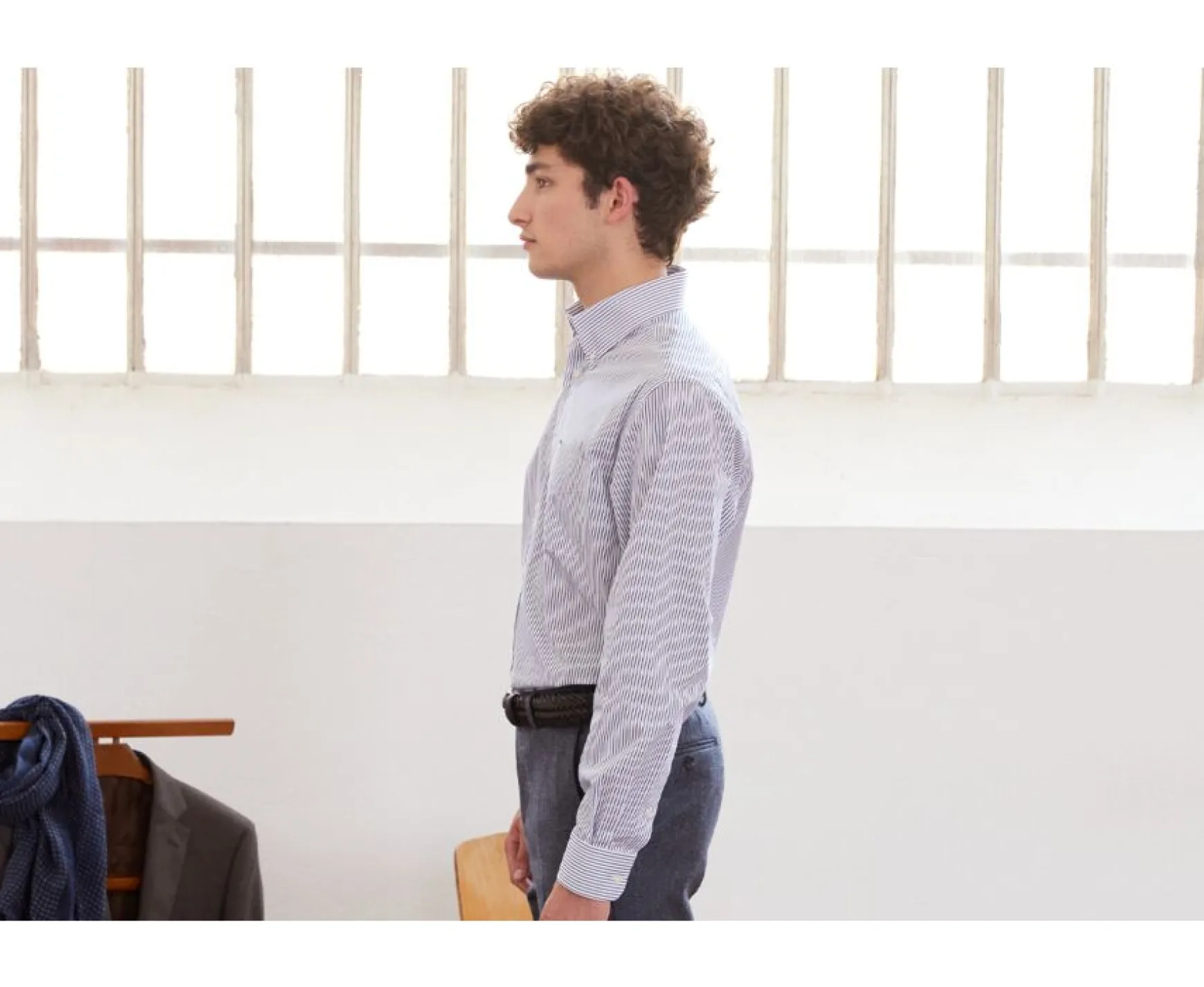 Bexley | White Shirt With Ocean Blue Stripes And Chest Pocket - Broderick | White And Ocean Blue